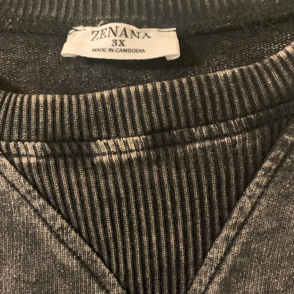 ZENANA Top - Picture 3 of 3